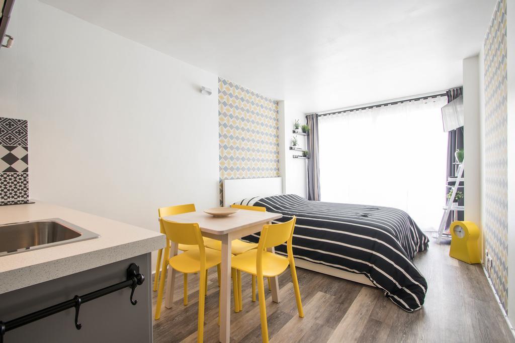 Appartement Studio Couleur Soleil à Roquebrune-Cap-Martin Extérieur photo